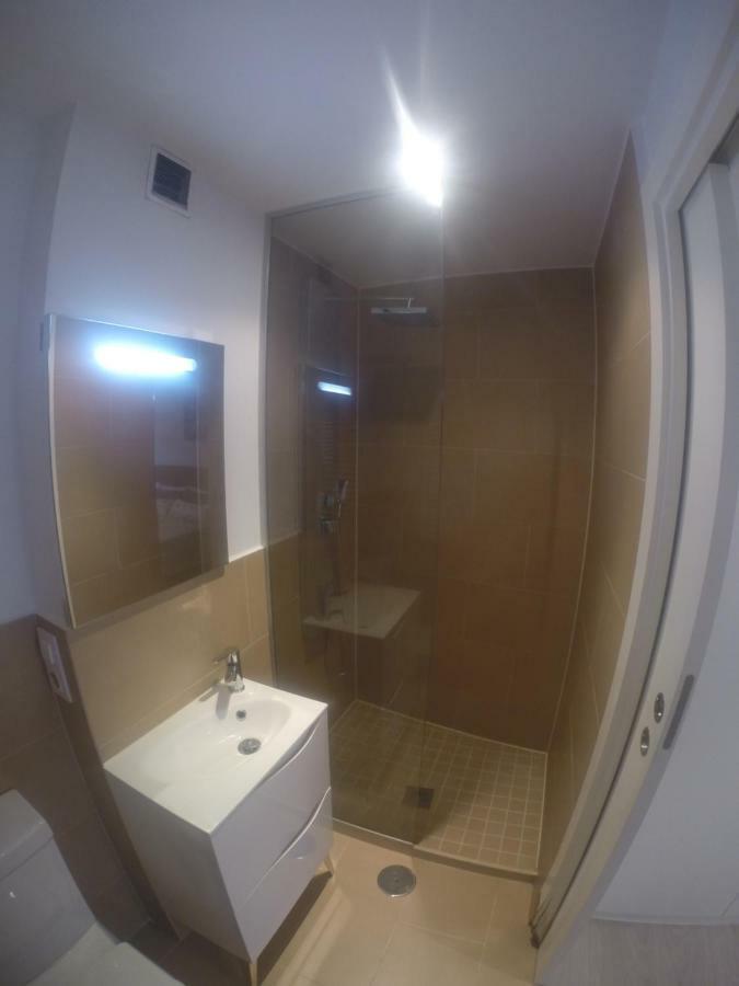 Cerca De Riazor, 3 Habitaciones, Impecable A Coruña Dış mekan fotoğraf